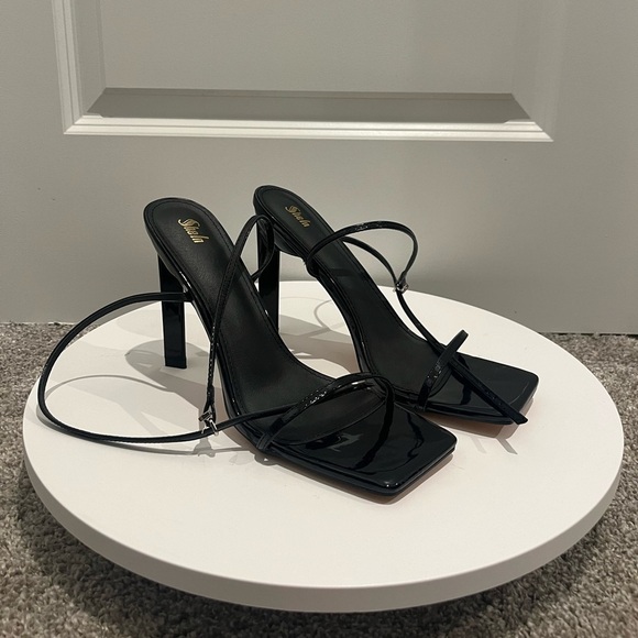 Shoes - Black Lace-Up Heels